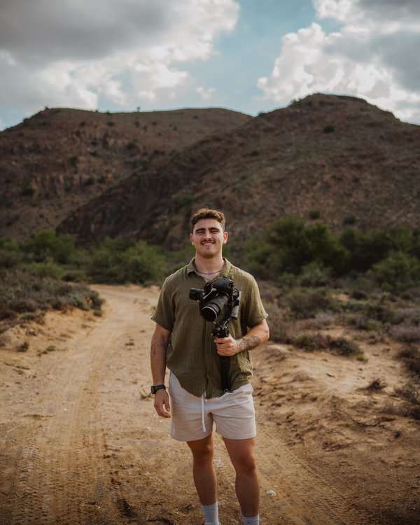 Damian "Dams" Botha — Shift Society